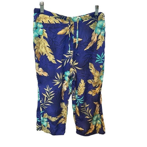 White Stag Petite Medium Capris blue/green/tan floral front pockets - Picture 2 of 6